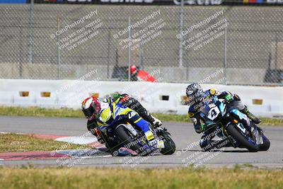 media/Mar-19-2022-Fastrack Riders (Sat) [[4e7522d738]]/Level 5 Race/Turn 9 Outside/